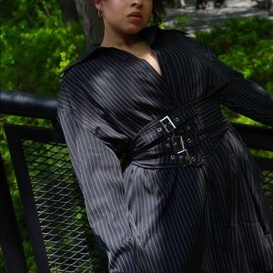 Black / white strip dress with belt